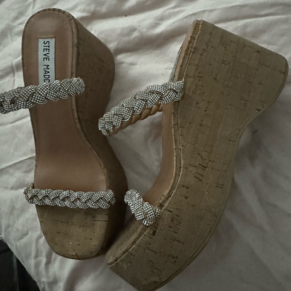 Steve Madden Silver and Tan Wedge Shoes